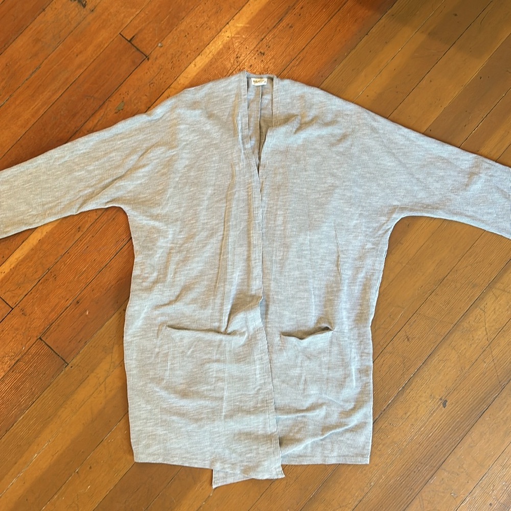Donni robe marked OSFA